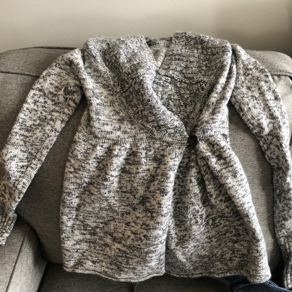 Aritzia Sweaters - Kokomio sweater